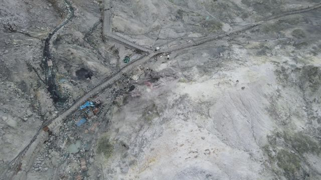 立山室堂平地獄谷カジヤ地獄の空撮